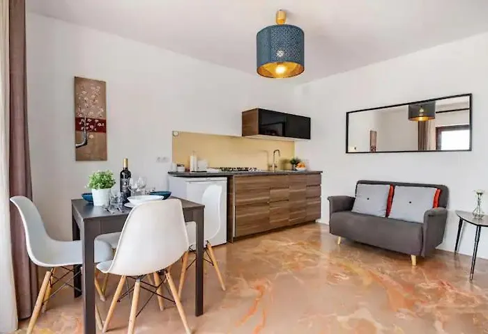 Playa Marina Eco - Arrieta View Tabayesco